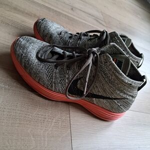 Nike Lunar Flyknit Chukka Limited Edition Quickstrike - Rare